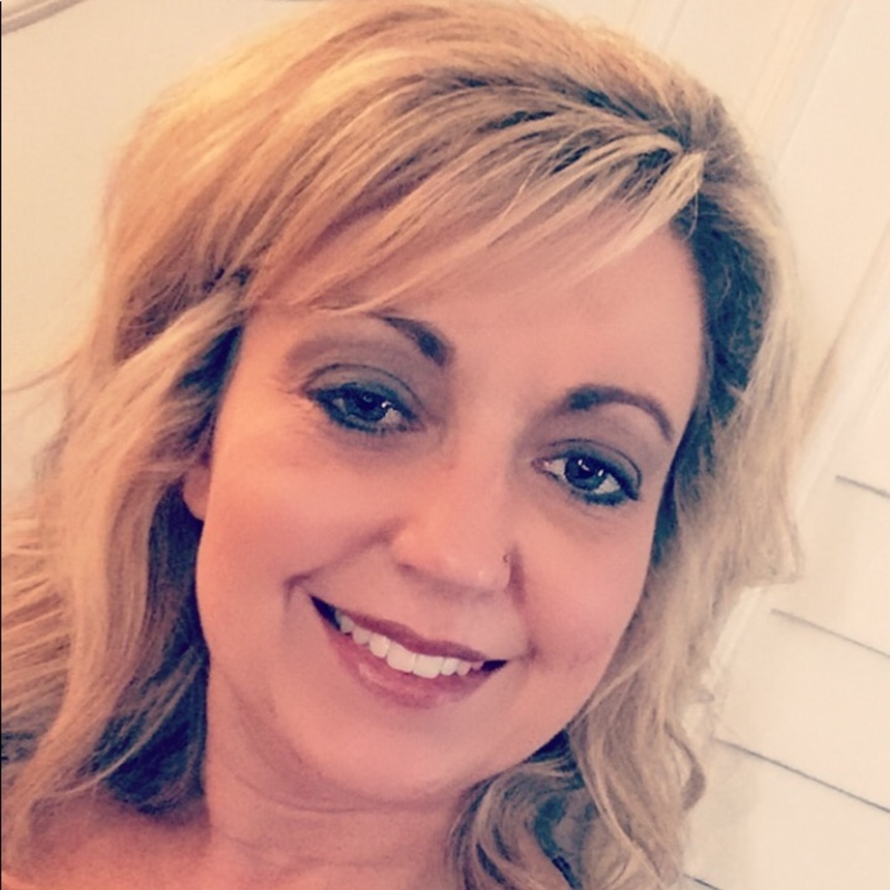 Meet your Posher, Gina